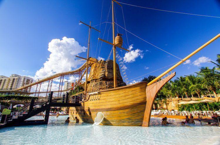 Piazza Diroma - Cortesia Park Diroma, Splash E Slide Калдас Новас Екстериор снимка