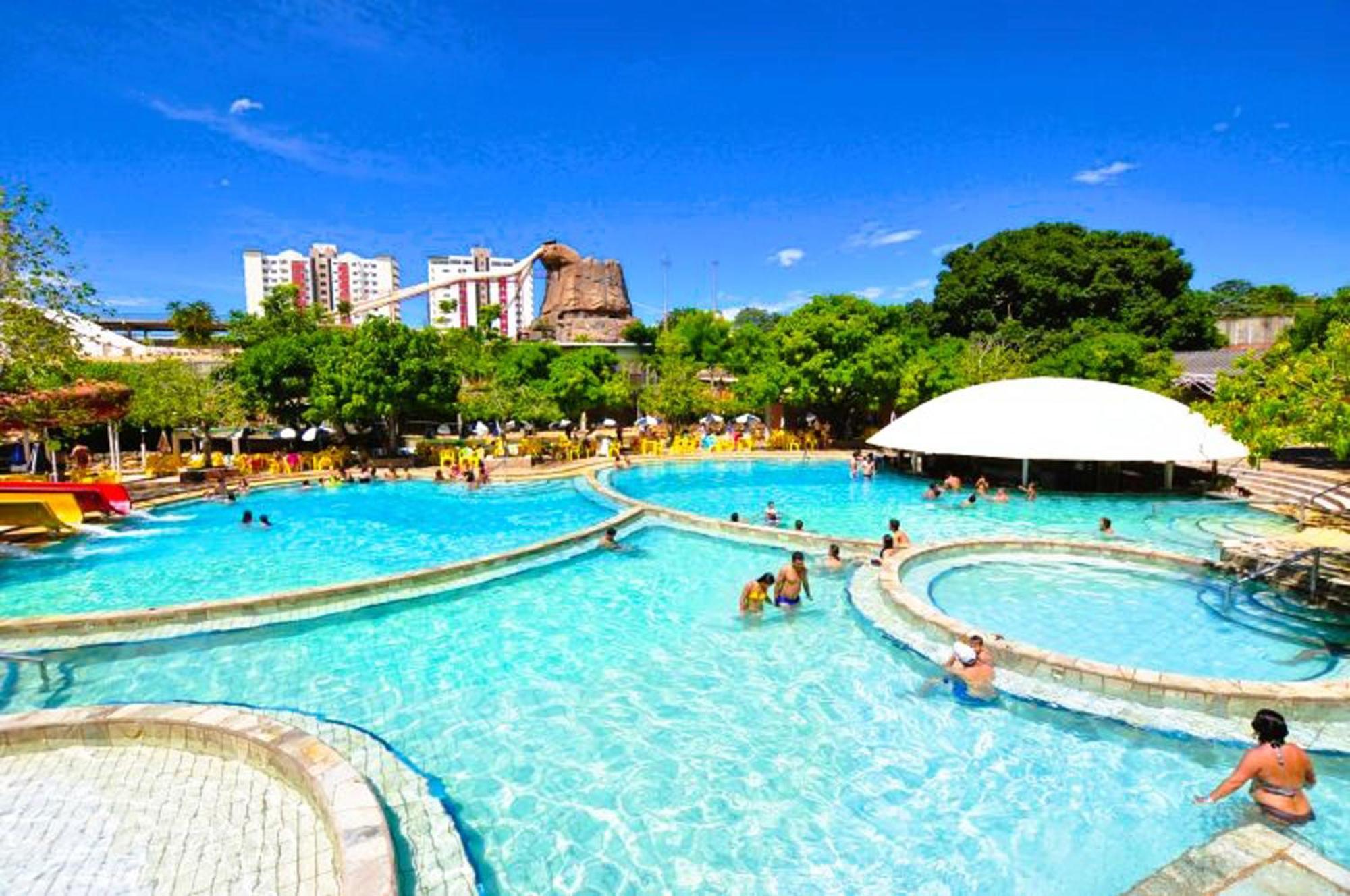 Piazza Diroma - Cortesia Park Diroma, Splash E Slide Калдас Новас Екстериор снимка