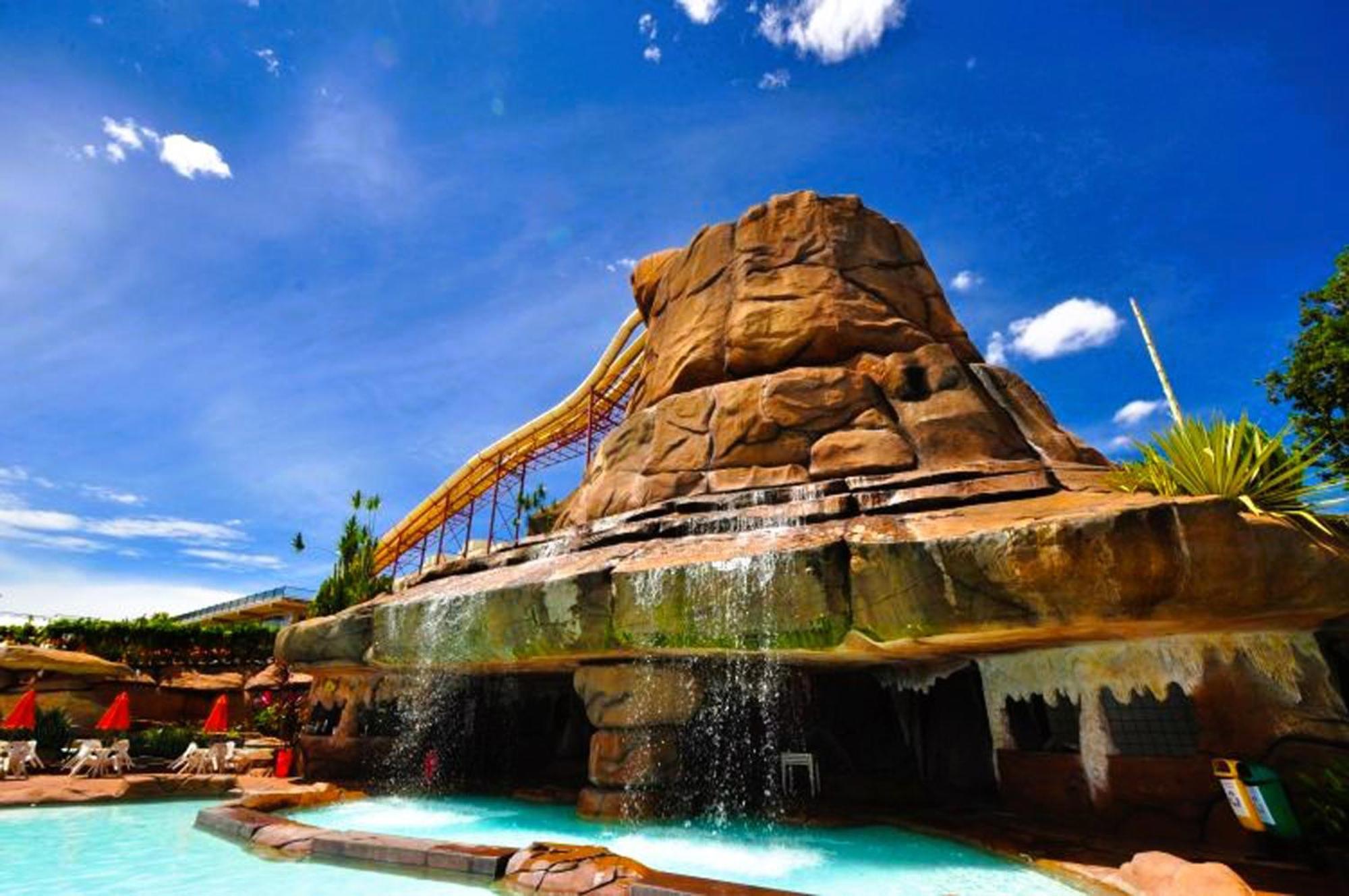 Piazza Diroma - Cortesia Park Diroma, Splash E Slide Калдас Новас Екстериор снимка