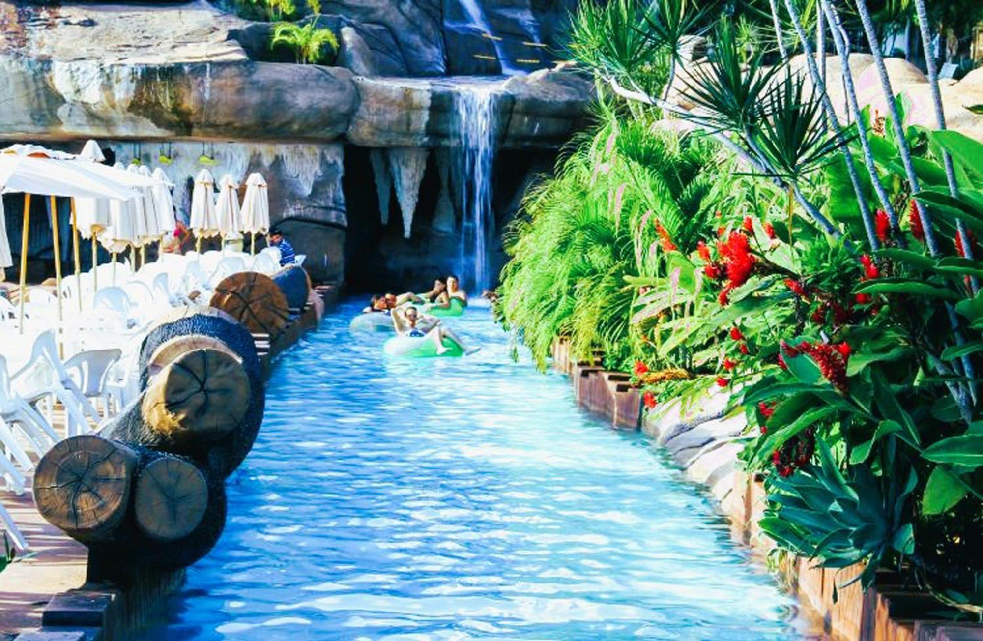 Piazza Diroma - Cortesia Park Diroma, Splash E Slide Калдас Новас Екстериор снимка